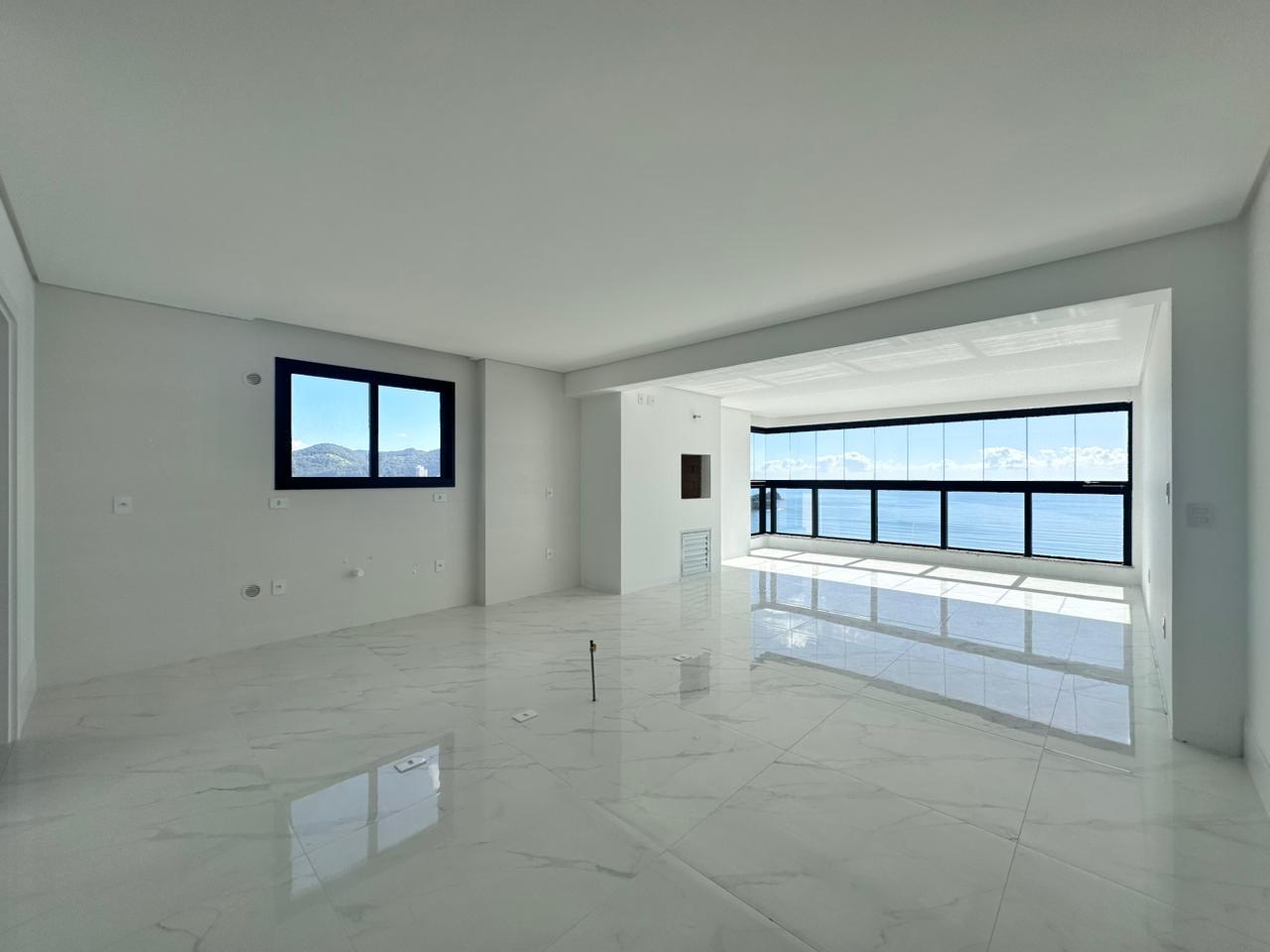 Apartamento à venda com 4 quartos, 208.00m² - Centro,Itapema