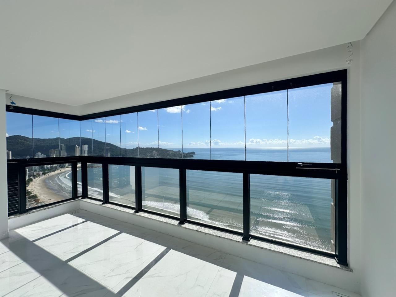 Apartamento à venda com 4 quartos, 208.00m² - Centro,Itapema