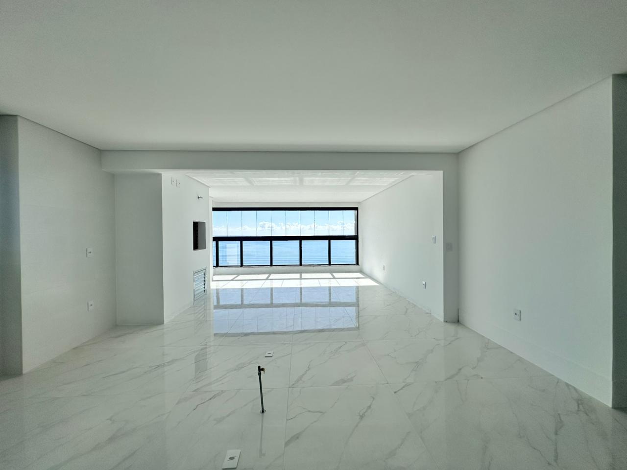 Apartamento à venda com 4 quartos, 208.00m² - Centro,Itapema