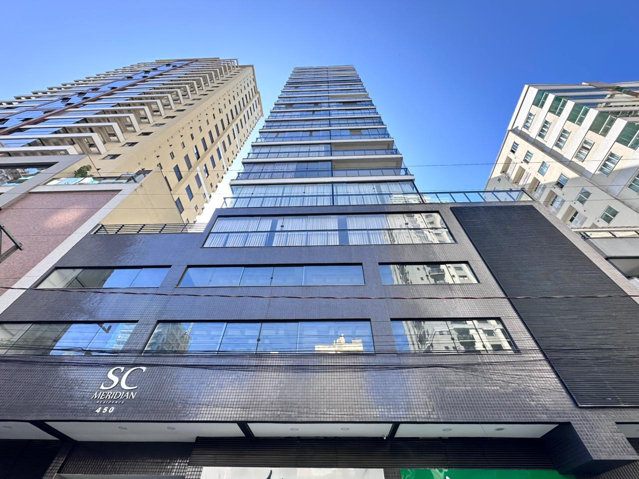 Apartamento com vista para o mar à venda com 1382m² por R$ 2.870.000,00 - Invicta Itapema - Assessoria Imobiliária