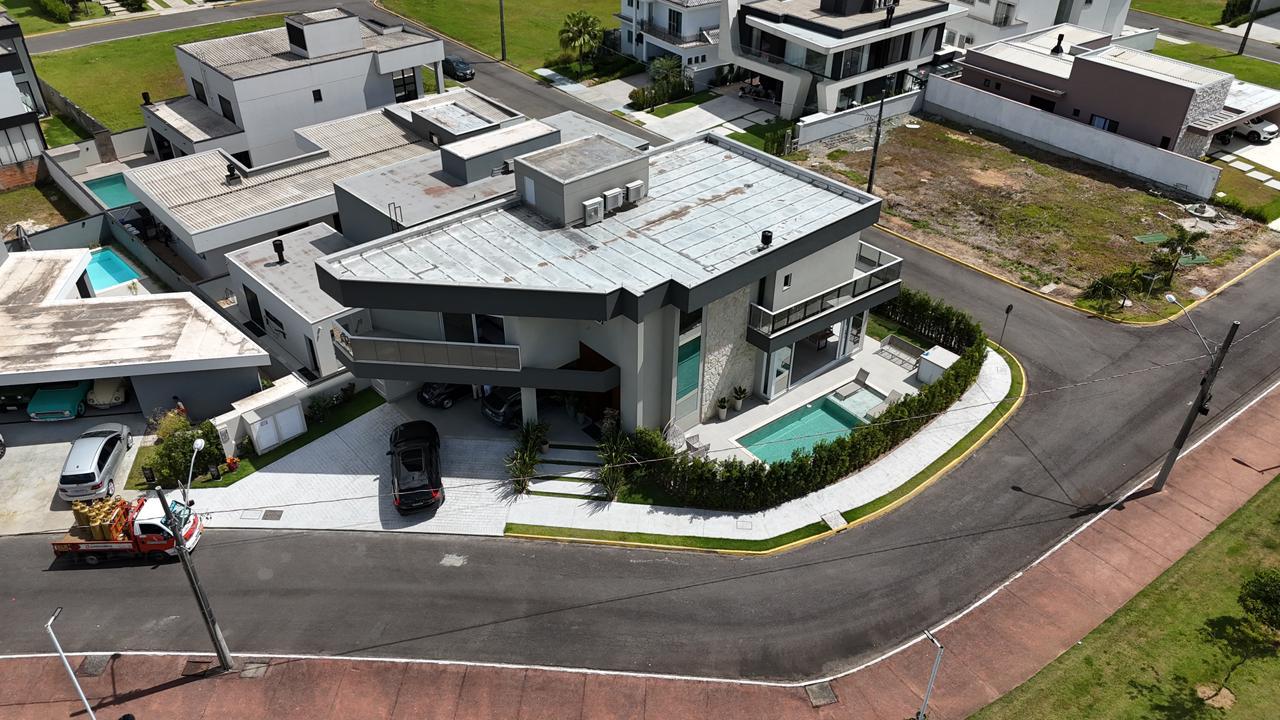 Casa, 5 quartos, 360 m² - Foto 1