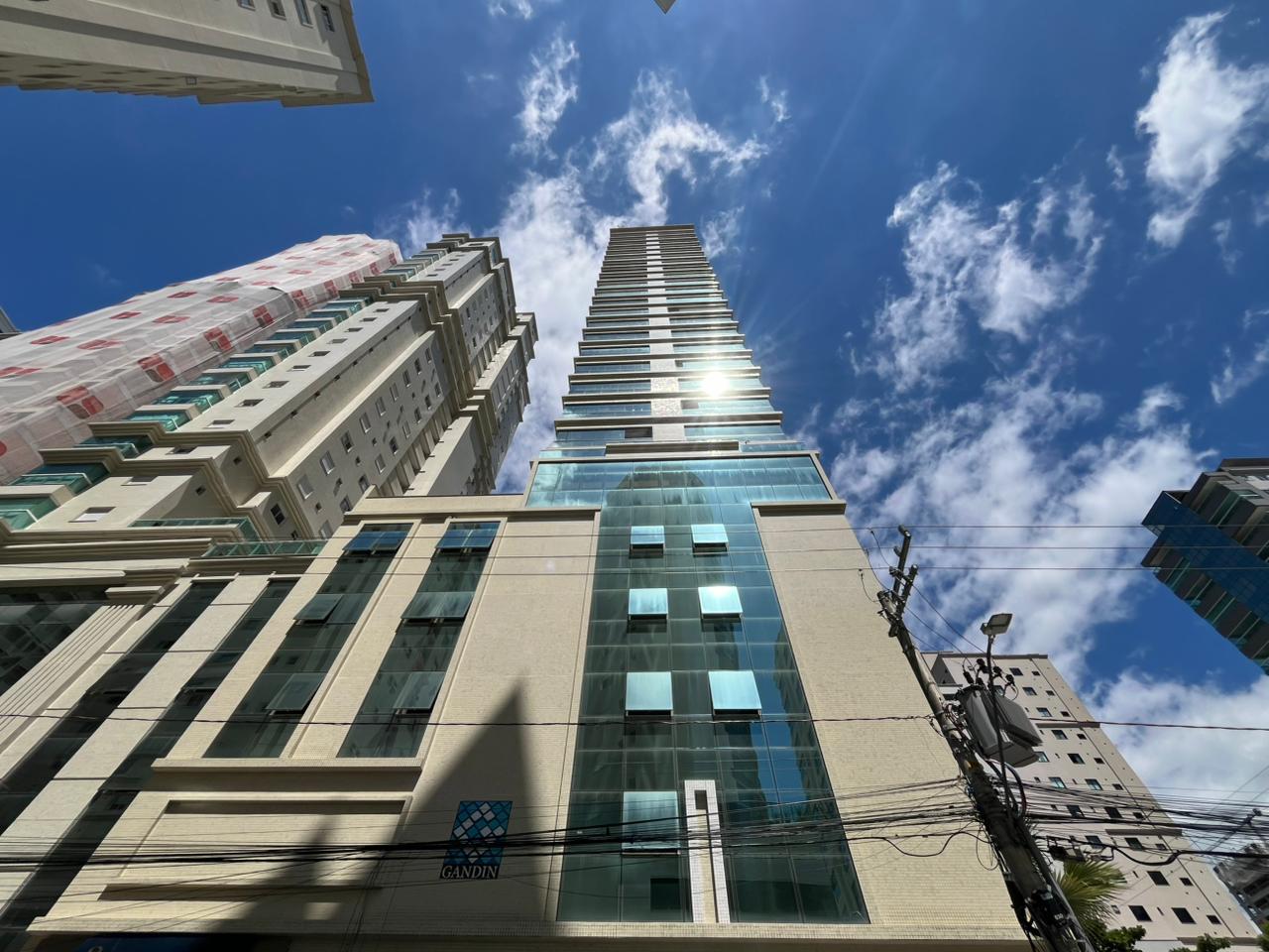 Apartamento com vista para o mar à venda com 137m² por R$ 2.633.367,00 - Invicta Itapema - Assessoria Imobiliária