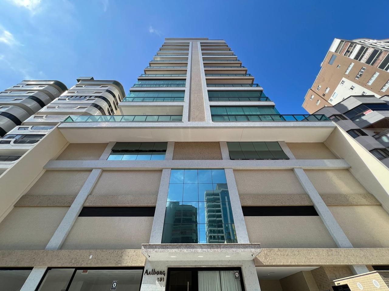 Apartamento, 3 quartos, 144 m² - Foto 1