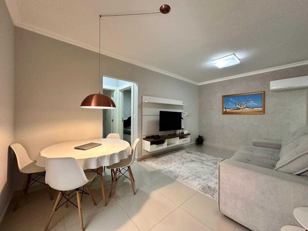 Apartamento à venda com 2 quartos - Meia Praia,Itapema