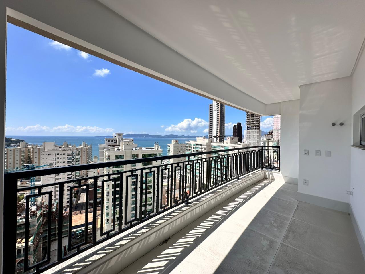 Apartamento à venda com 4 quartos, 160.00m² - Centro,Itapema