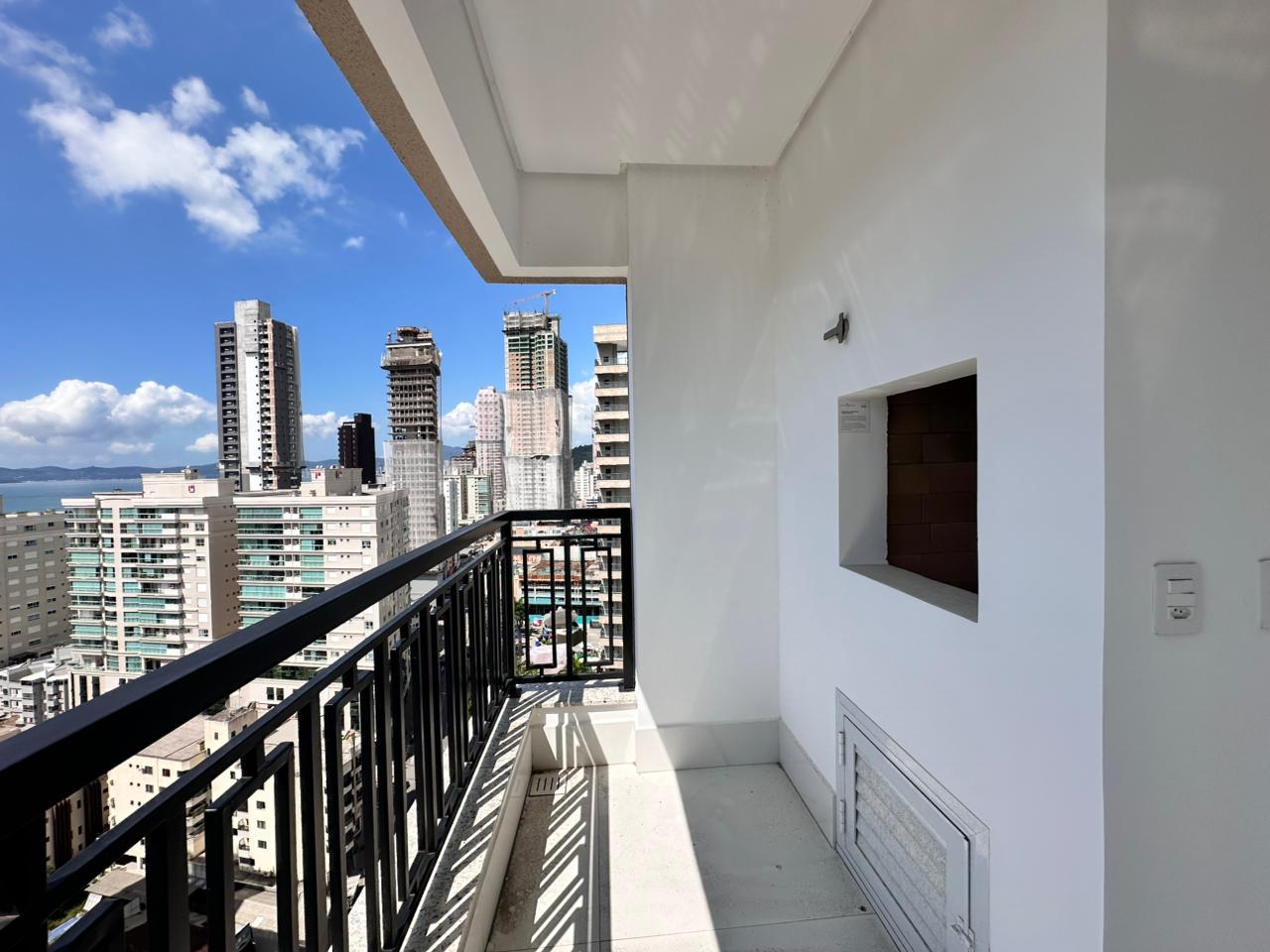 Apartamento à venda com 4 quartos, 160.00m² - Centro,Itapema