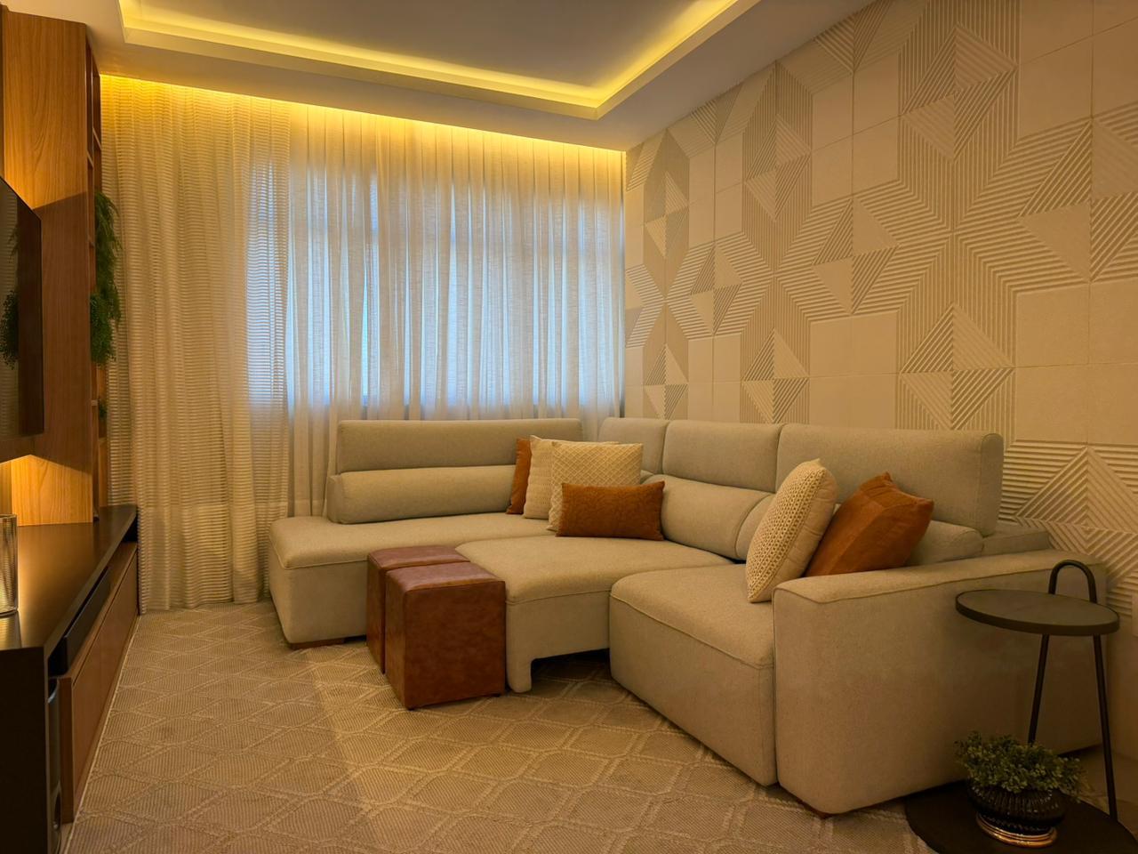 Apartamento à venda com 4 quartos, 162.00m² - Meia Praia,Itapema