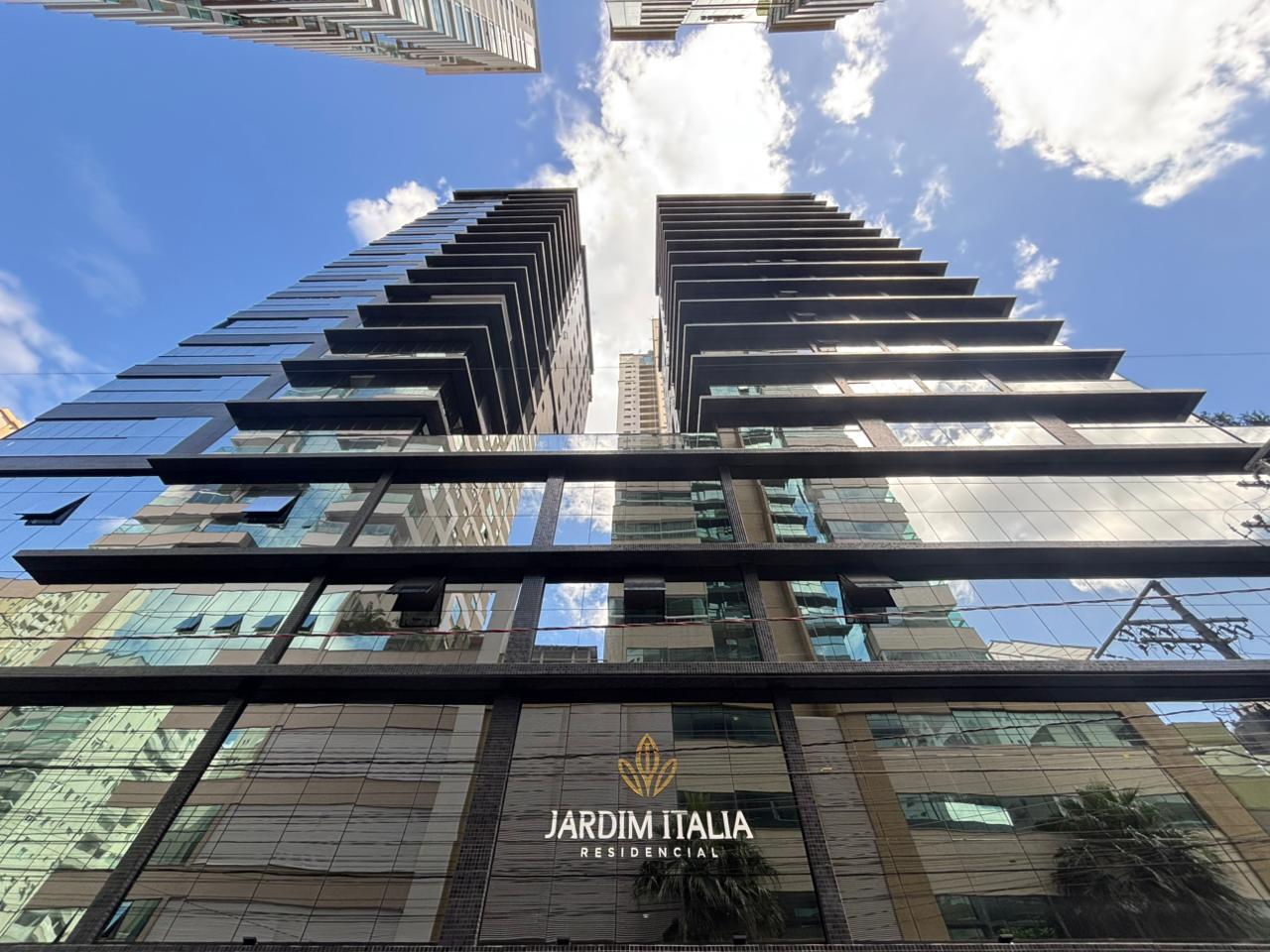 Apartamento à venda com 177m² por R$ 3.250.000,00 - Invicta Itapema - Assessoria Imobiliária