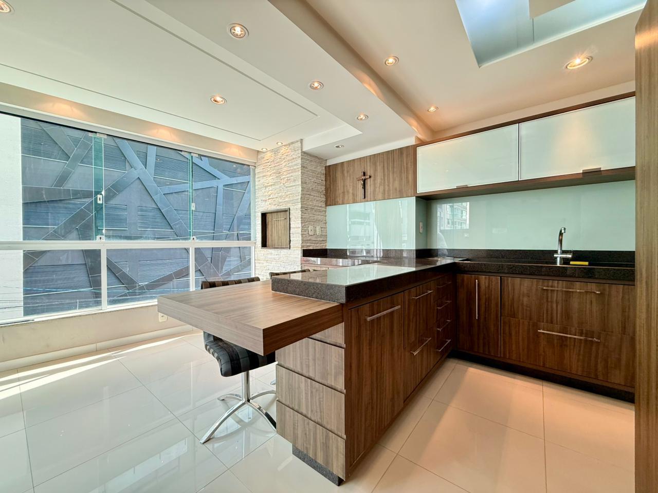Apartamento à venda com 2 quartos - Meia Praia,Itapema