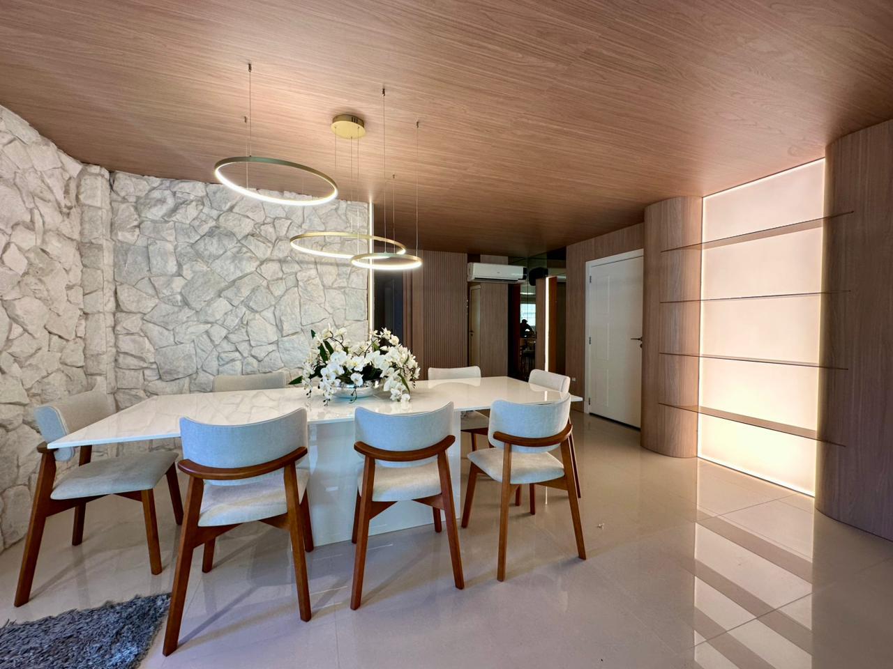 - Apartamento à venda 3 Suítes + 2 Demi Suítes 327m² Privativos em Meia Praia de Itapema SC por R$ 4.990.000,00