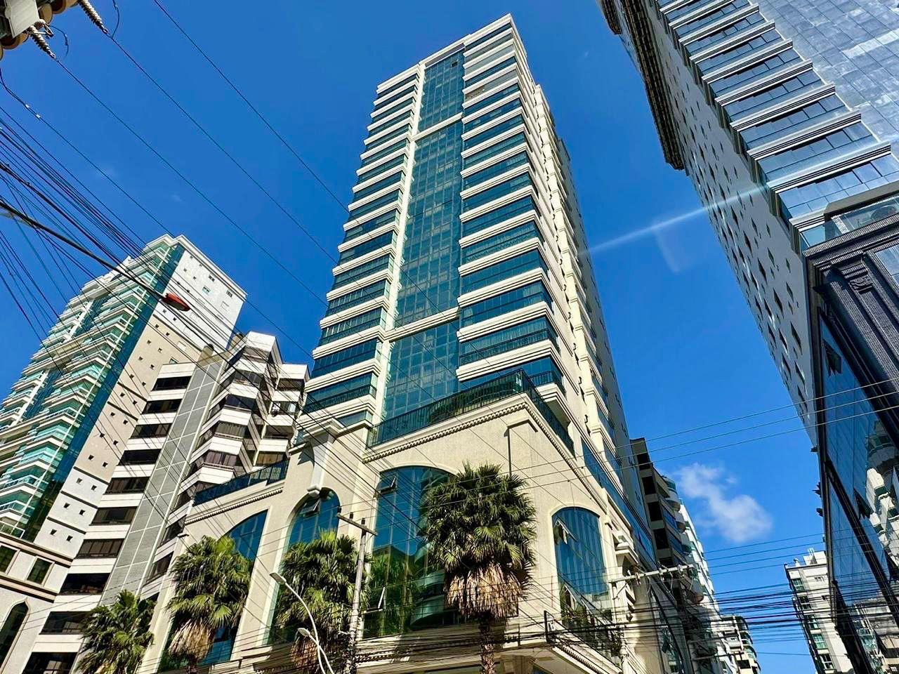 Apartamento, 4 quartos, 187 m² - Foto 1