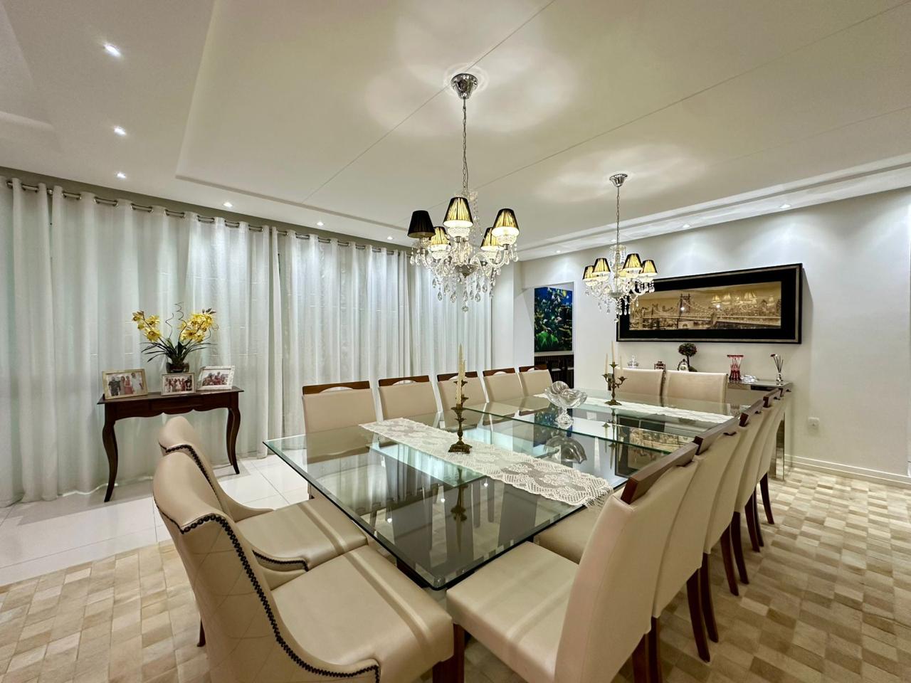  - Apartamento à venda com 300m² por R$ 4.500.000,00