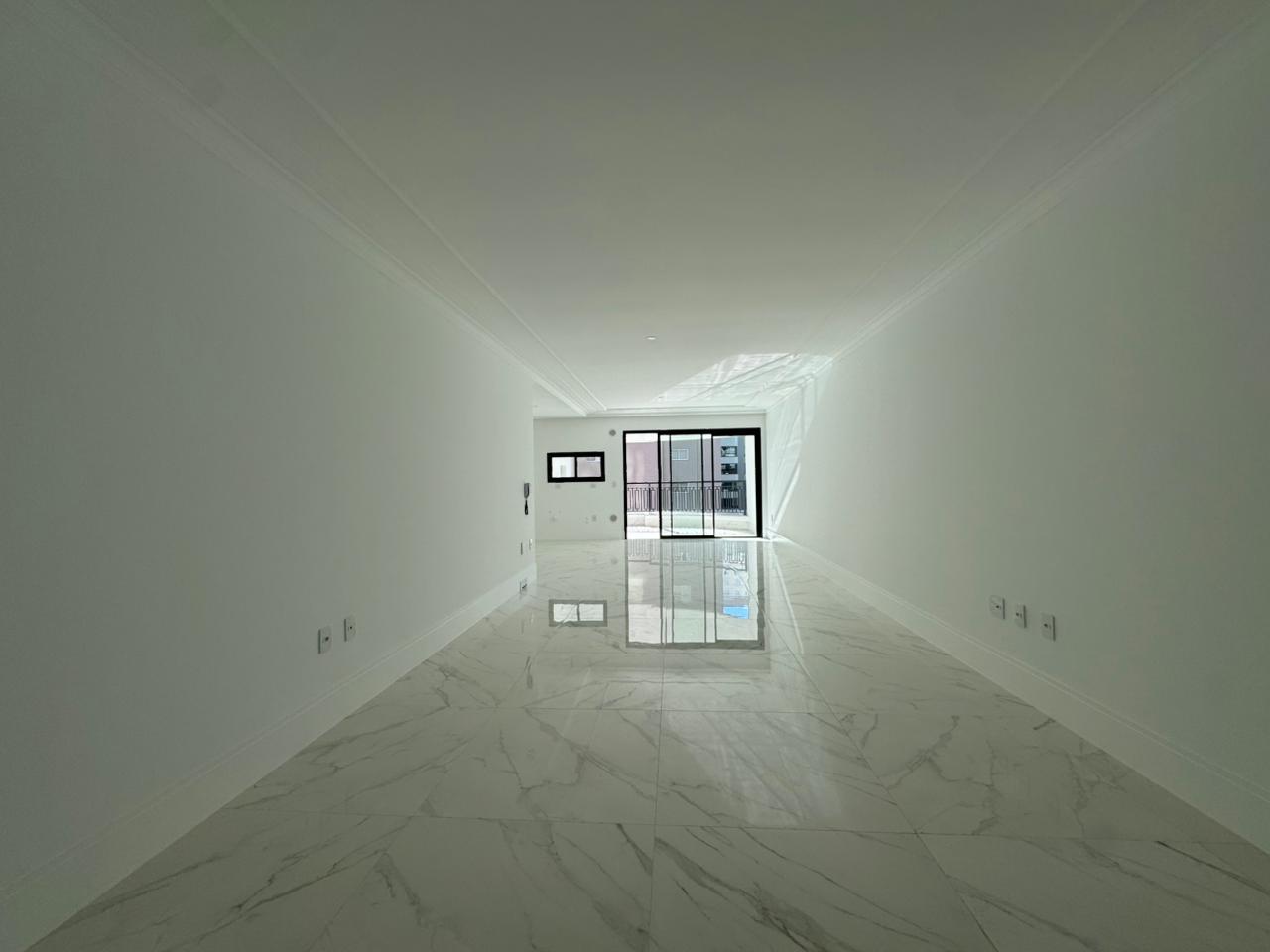  - Apartamento à venda com 185m² por R$ 2.998.000,00