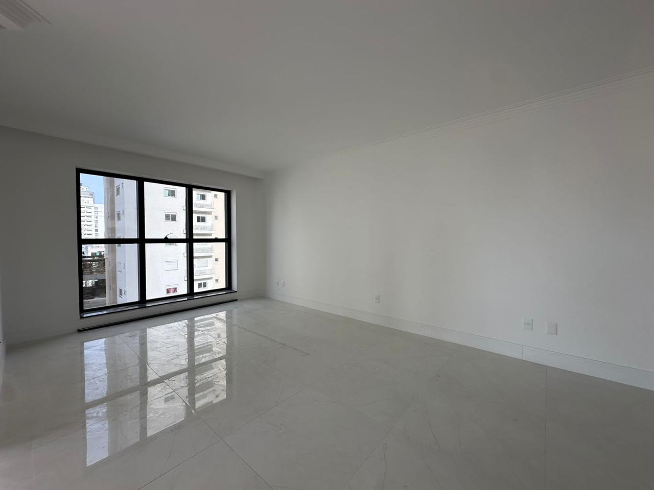  - Apartamento à venda com 168m² por R$ 2.800.000,00
