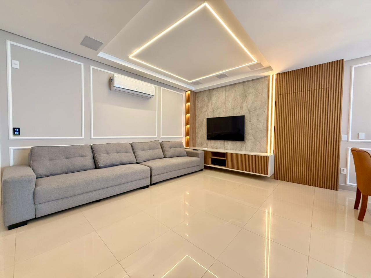  - Apartamento à venda com 135m² por R$ 2.650.000,00