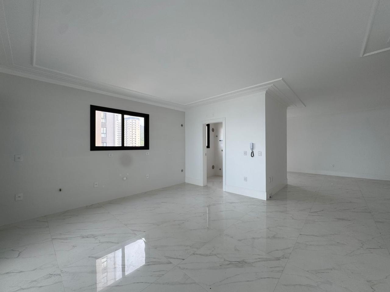  - Apartamento com vista para o mar à venda com 210m² por R$ 4.400.000,00