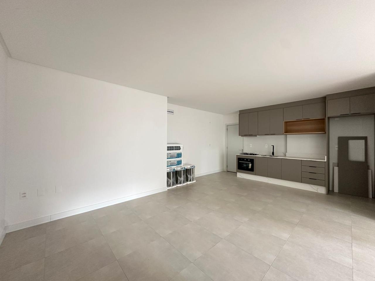  - Apartamento à venda 3 Suítes 119m² Privativos em Meia Praia de Itapema SC