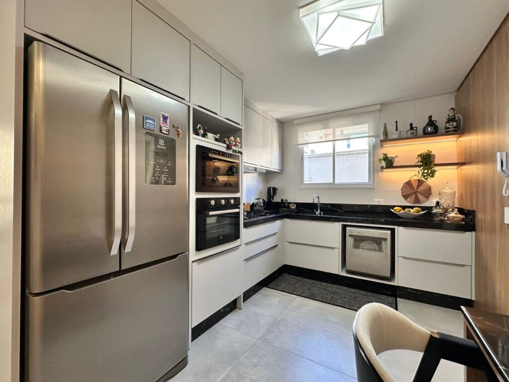Apartamento, 3 quartos, 140 m² - Foto 11