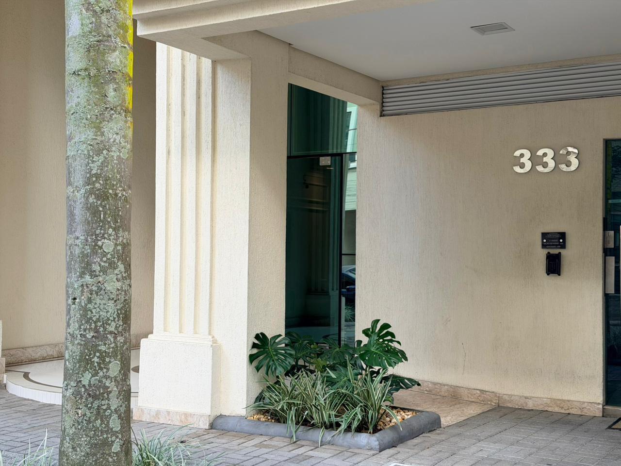  - Apartamento à venda com 177m² por R$ 2.700.000,00