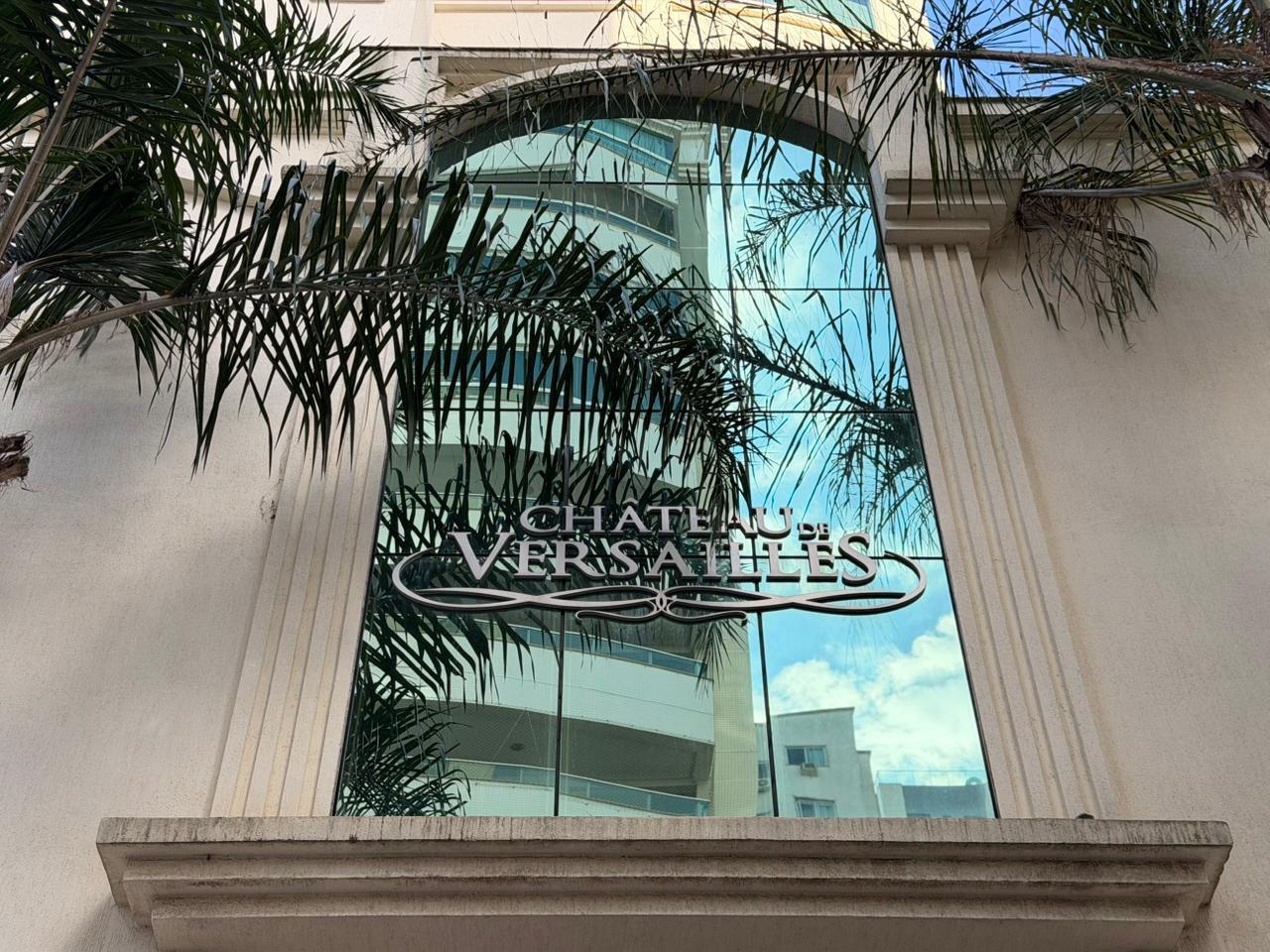  - Apartamento à venda com 177m² por R$ 2.700.000,00