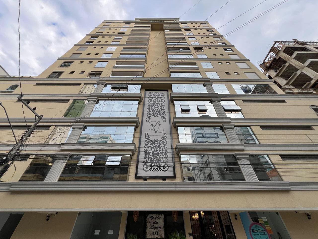 Apartamento, 3 quartos, 199 m² - Foto 1