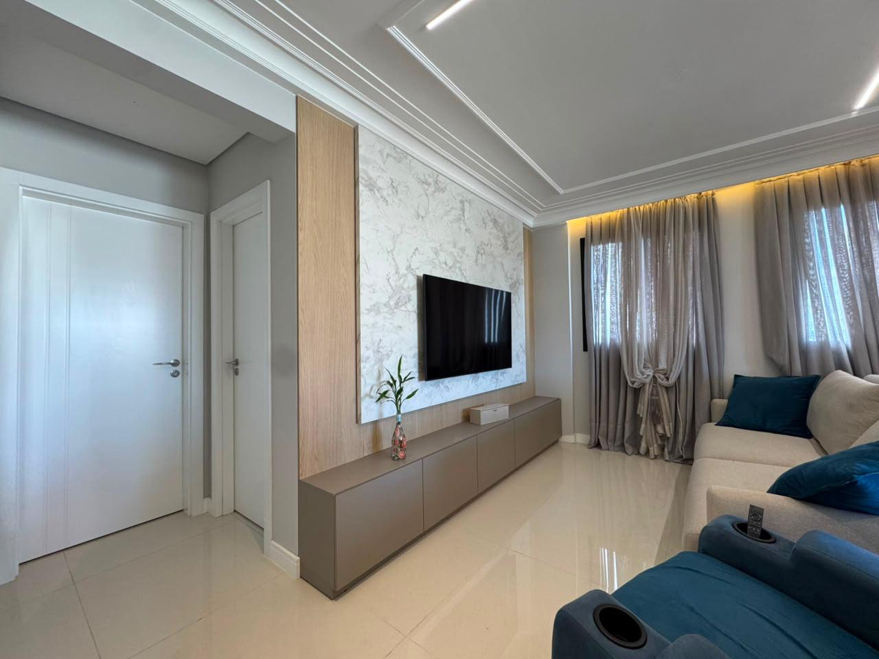  - Apartamento à venda com 92.9m² por R$ 2.015.000,00