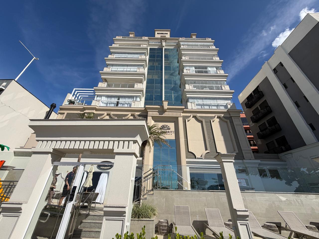 Apartamento, 4 quartos, 192 m² - Foto 1