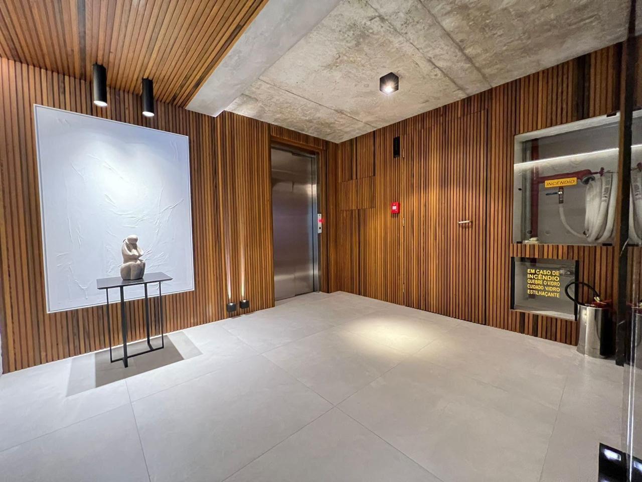  - Apartamento à venda com 128.5m² por R$ 2.390.000,00