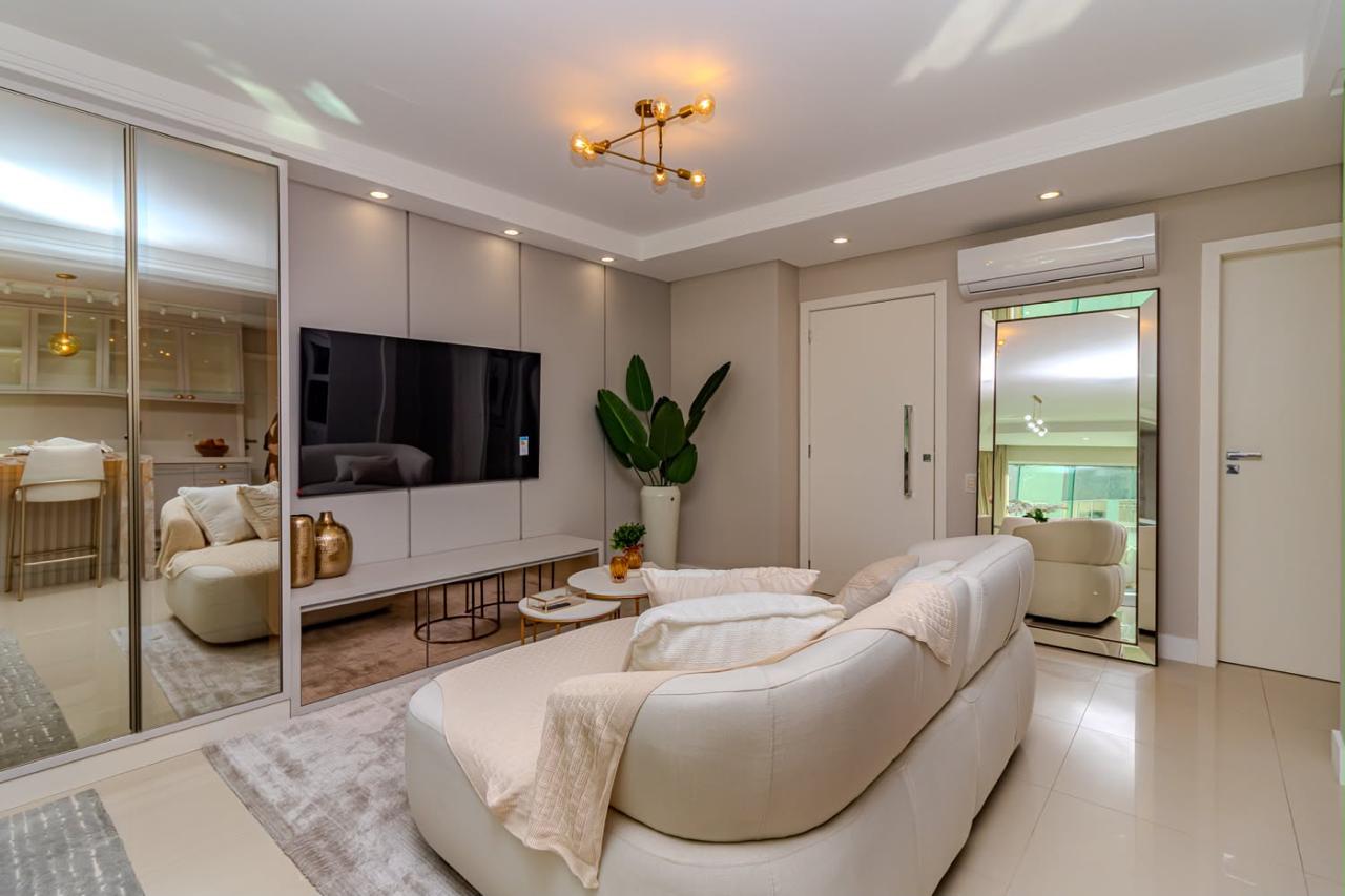  - Apartamento à venda com 130m² por R$ 3.662.000,00