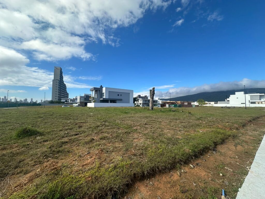 Terreno, 3602 m² - Foto 1