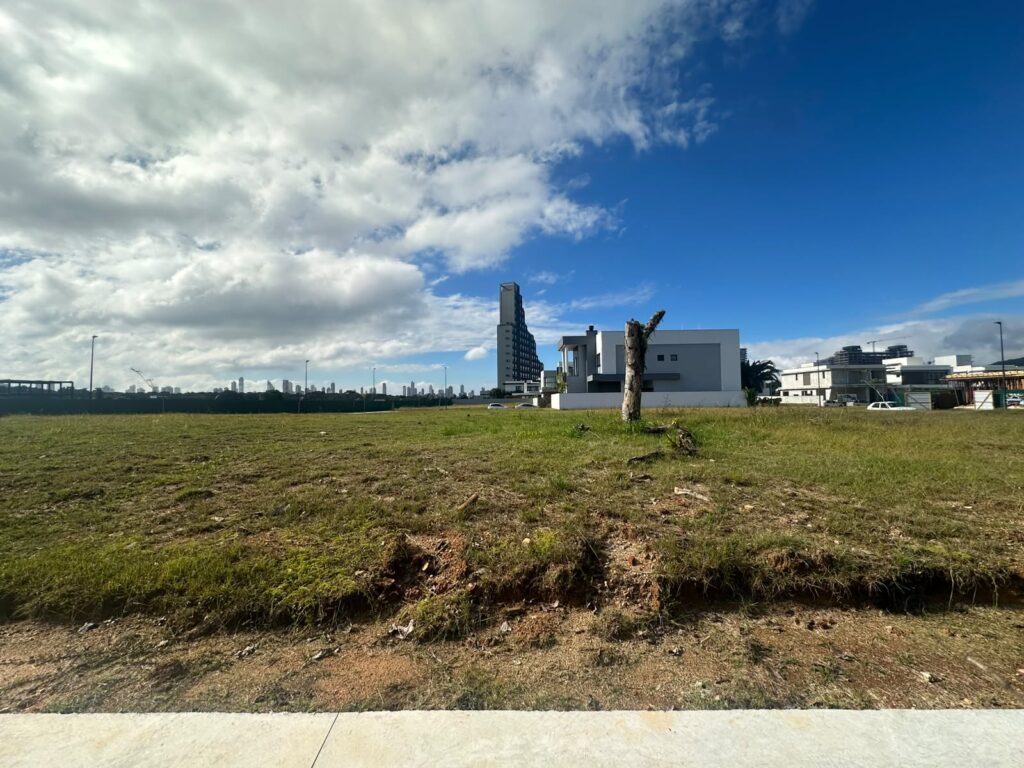 Terreno, 3602 m² - Foto 2
