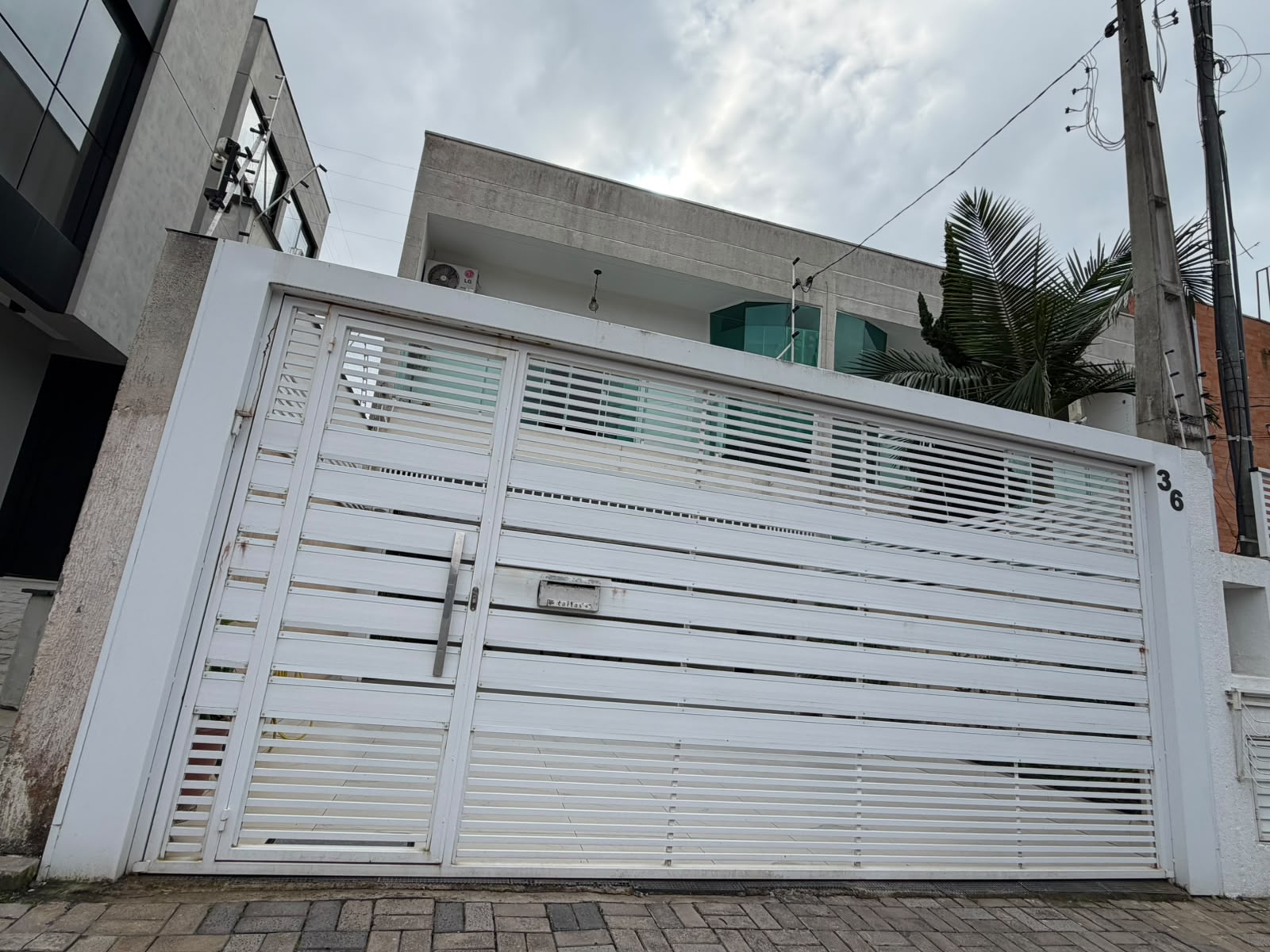 Casa, 3 quartos, 200 m² - Foto 1