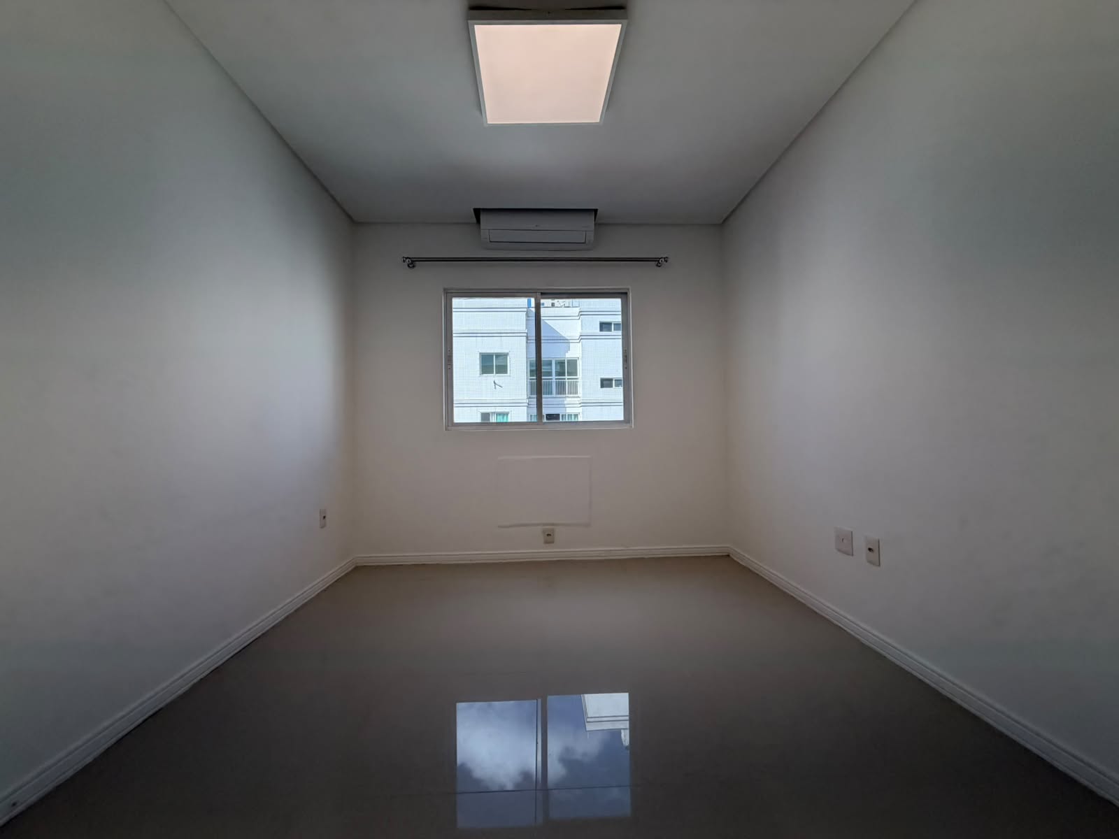 Apartamento, 1 quarto, 63 m² - Foto 9