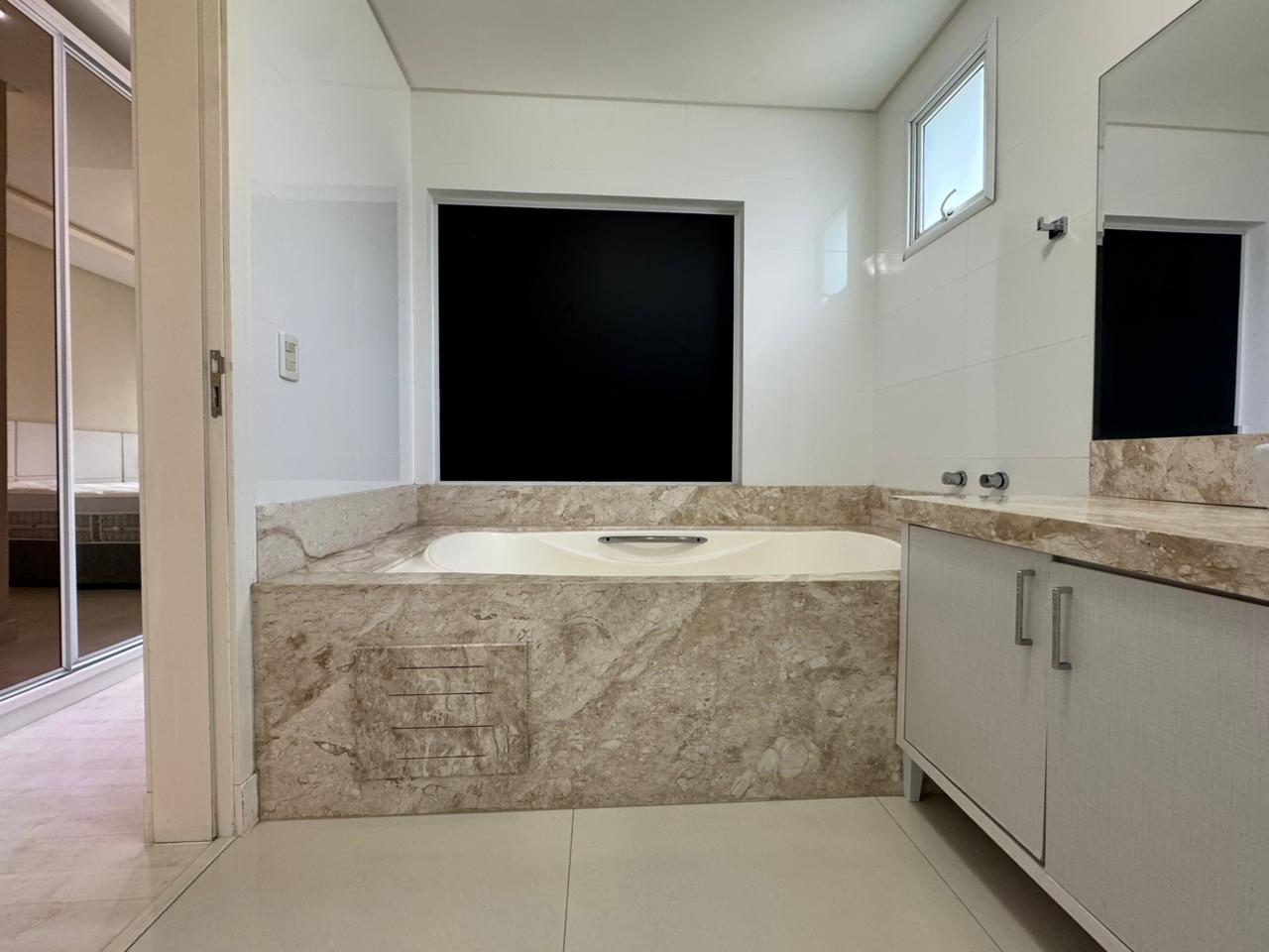 Apartamento, 4 quartos, 217 m² - Foto 23