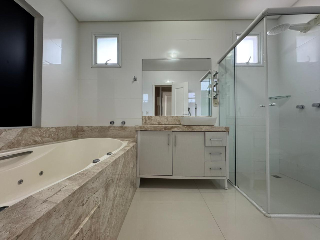 Apartamento, 4 quartos, 217 m² - Foto 22
