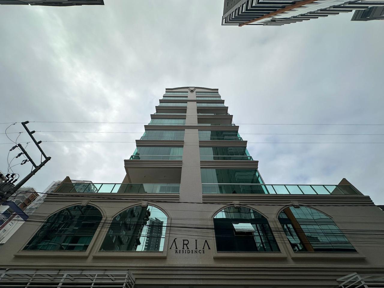 Apartamento à venda com 110m² por R$ 1.590.000,00 - Invicta Itapema - Assessoria Imobiliária