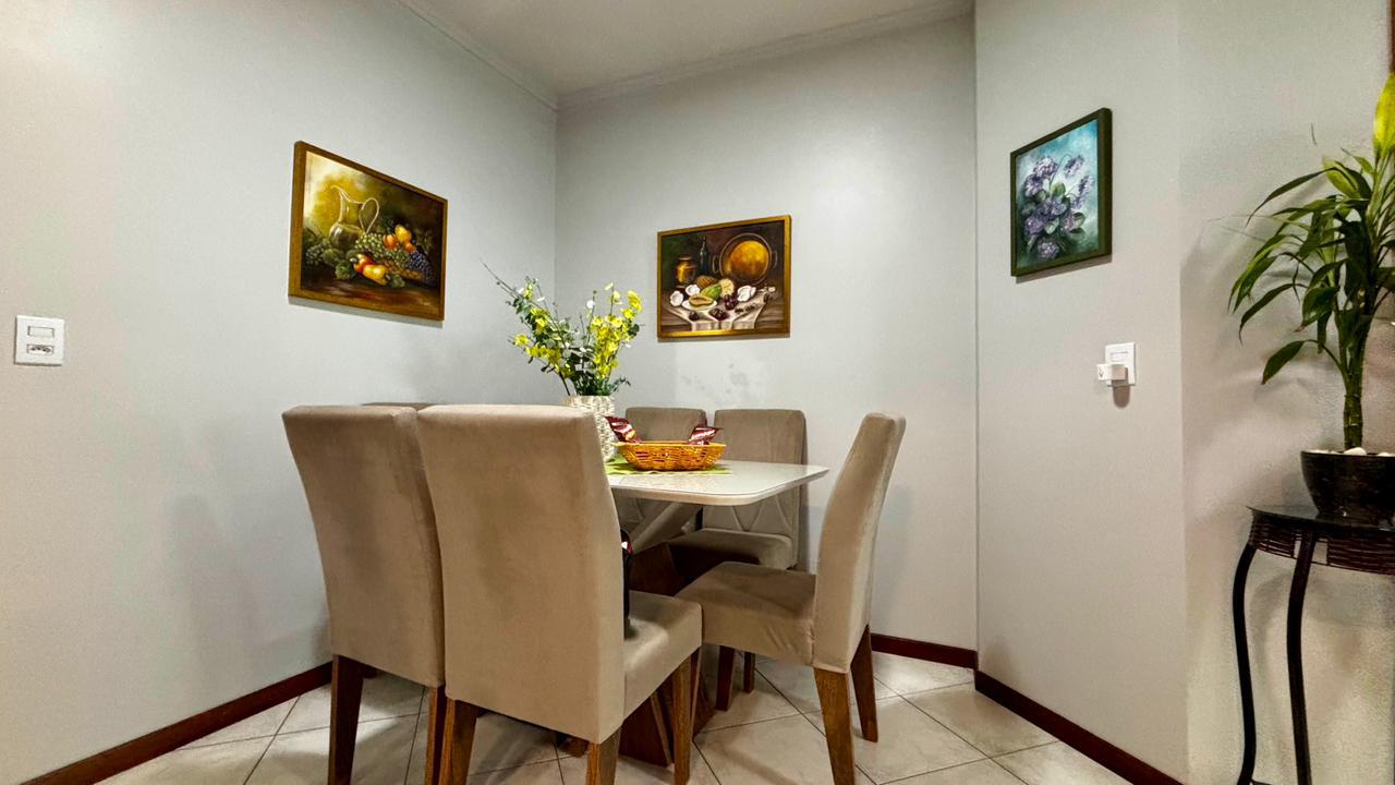 Apartamento à venda com 2 quartos, 93.00m² - Meia Praia,Itapema