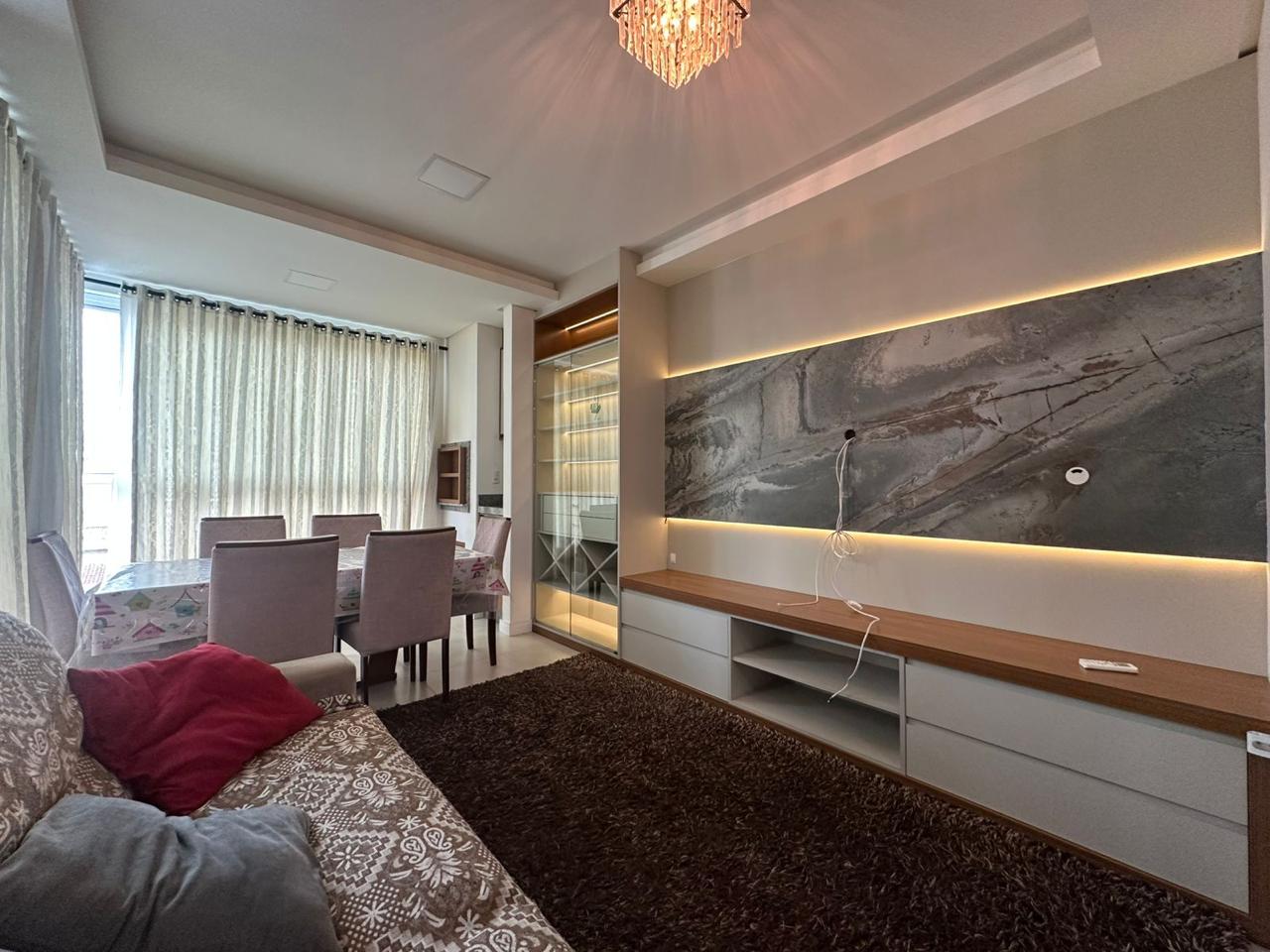 Apartamento à venda com 3 quartos, 90.00m² - Meia Praia,Itapema