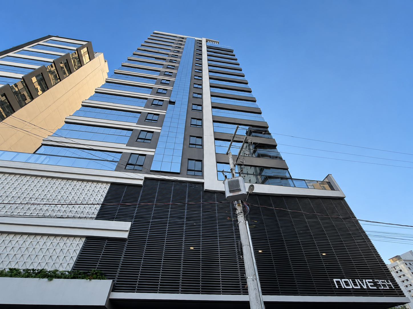 Apartamento com vista para o mar à venda com 127m² por R$ 1.800.000,00 - Invicta Itapema - Assessoria Imobiliária