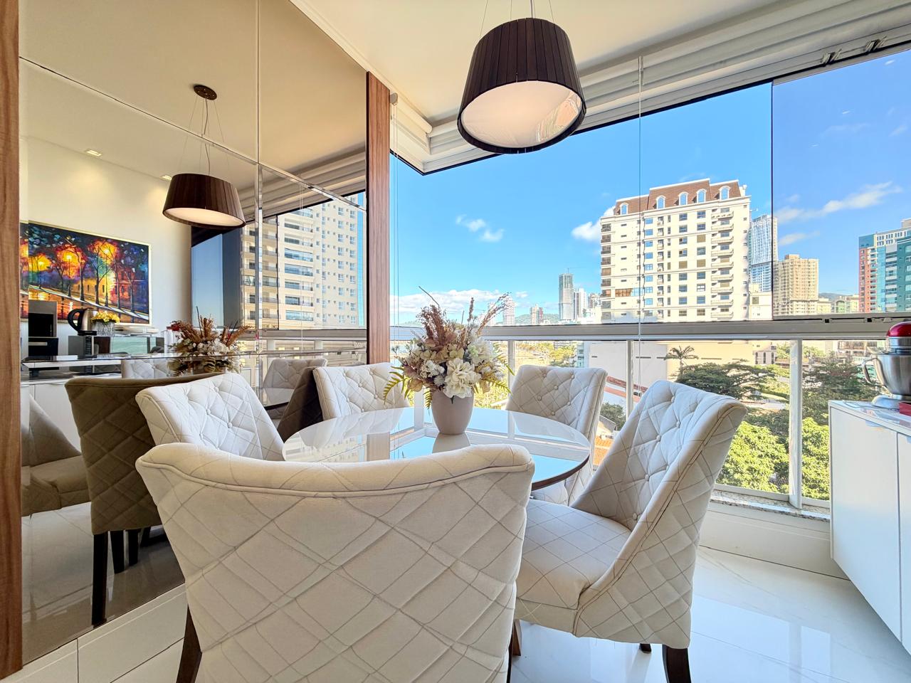 Apartamento, 4 quartos, 170 m² - Foto 1
