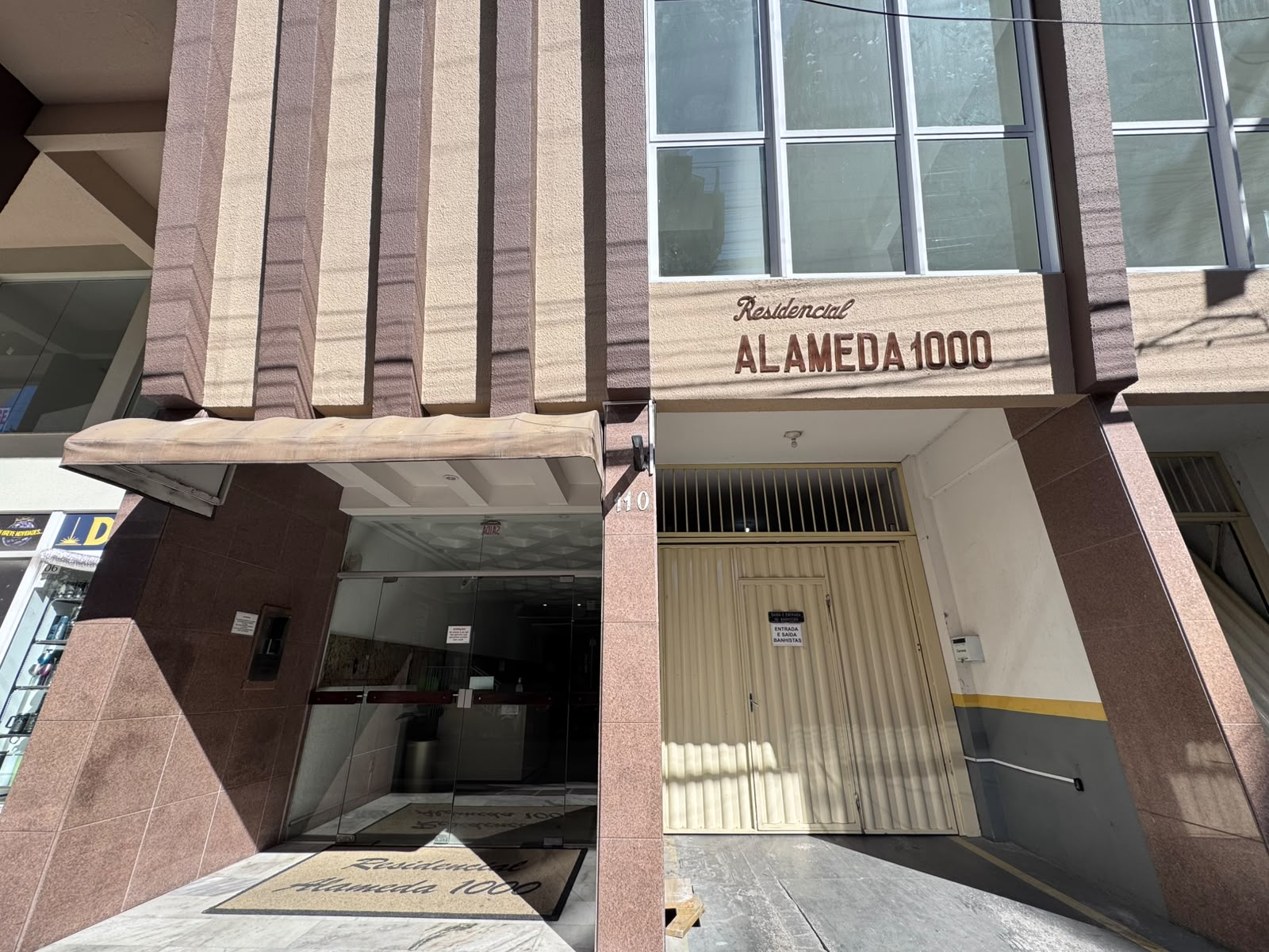  - Apartamento com vista para o mar à venda com 115m² por R$ 1.850.000,00 em Balneário Camboriú