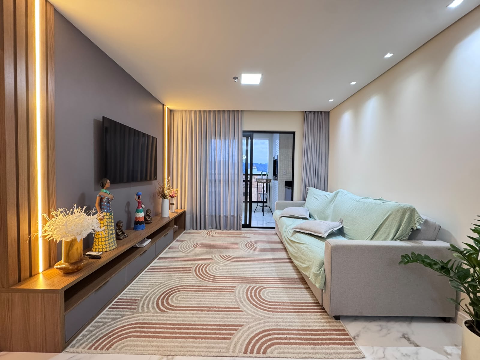 Apartamento à venda com 2 quartos, 90.00m² - Centro,Itapema