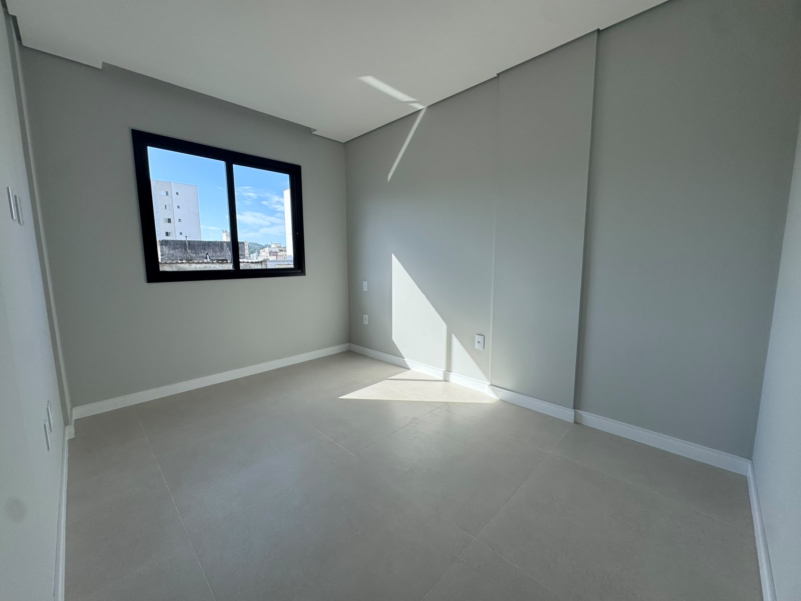 Apartamento à venda com 2 quartos, 135.00m² - Nações,Balneário Camboriú