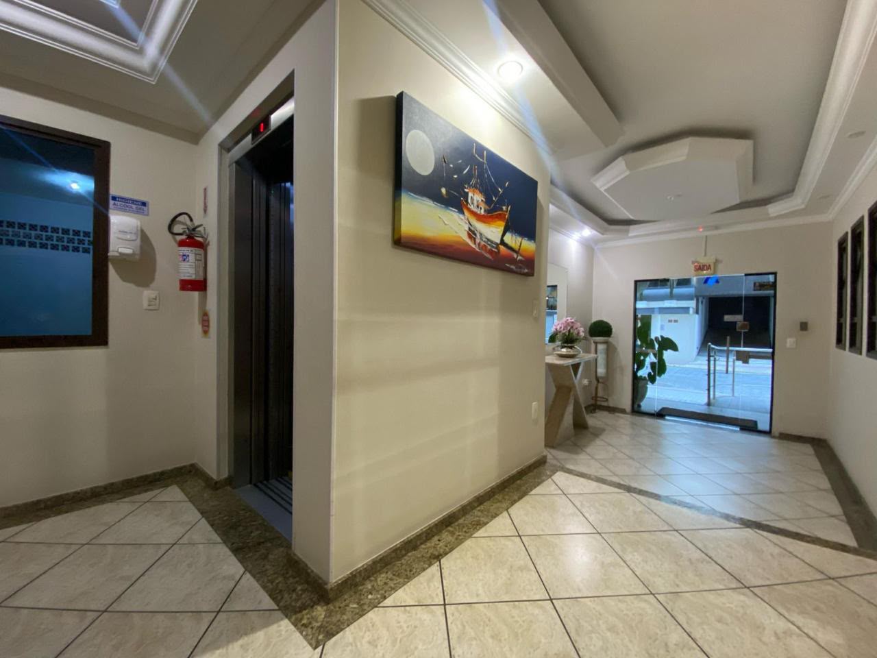 Apartamento, 3 quartos, 123 m² - Foto 2