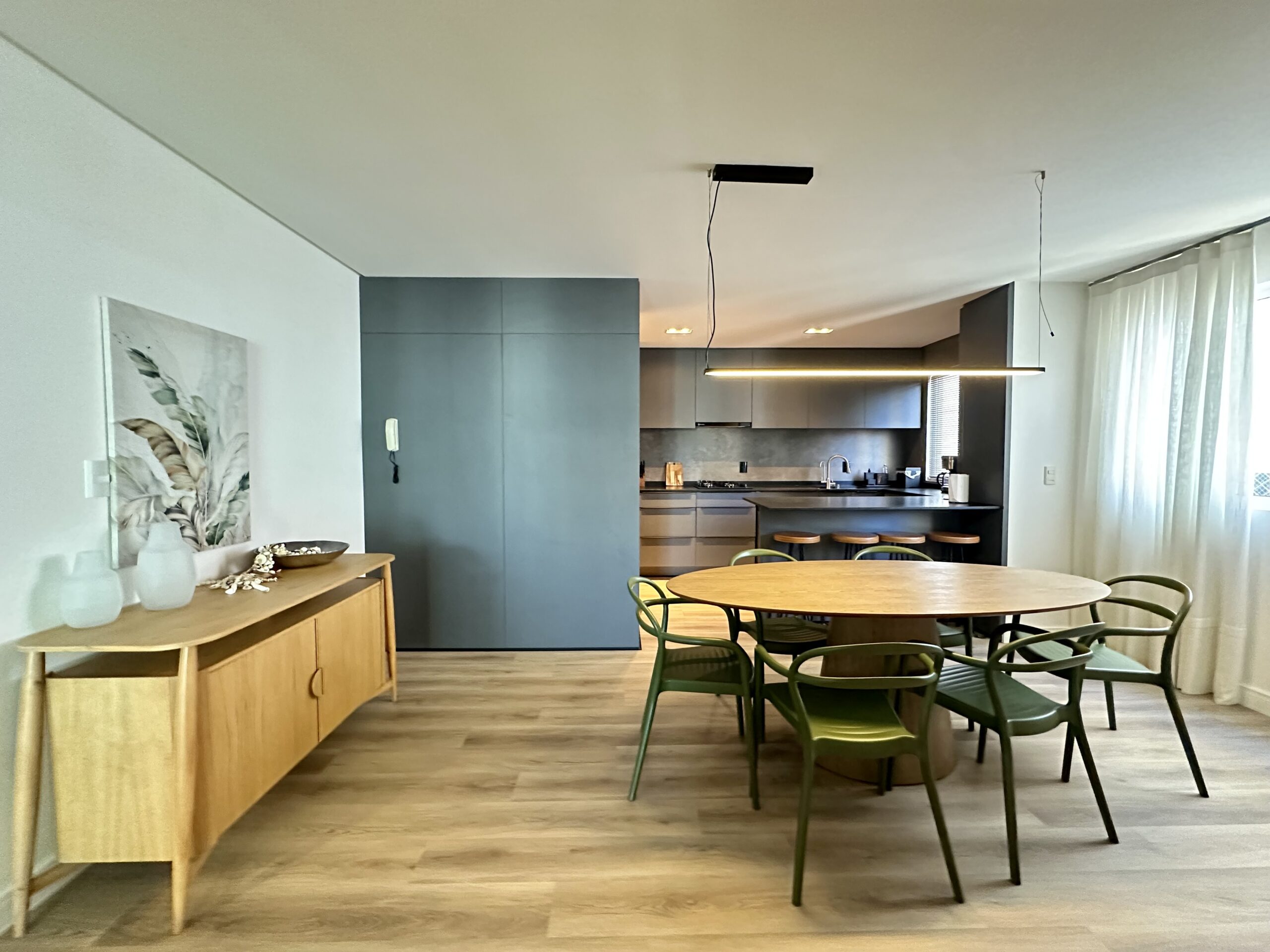  - Apartamento à venda em Itapema, Meia Praia, com 4 quartos, 240m²