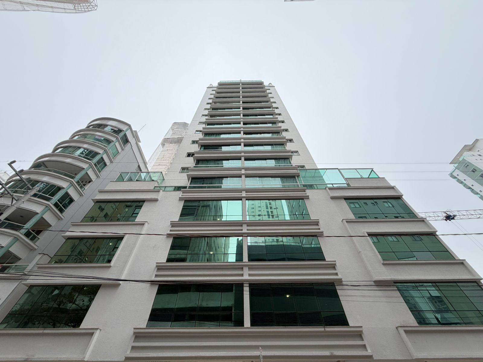 Apartamento à venda com 126m² por R$ 2.700.000,00 - Invicta Itapema - Assessoria Imobiliária