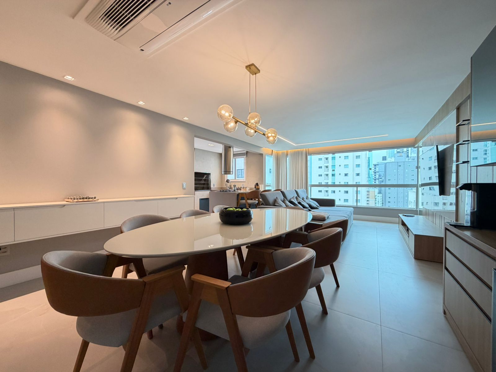 Apartamento à venda com 3 quartos, 126.00m² - Centro,Balneário Camboriú