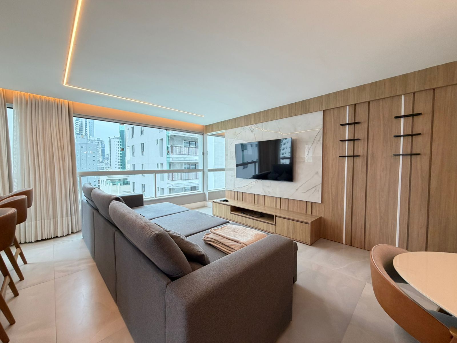 Apartamento à venda com 3 quartos, 186.00m² - Centro,Balneário Camboriú