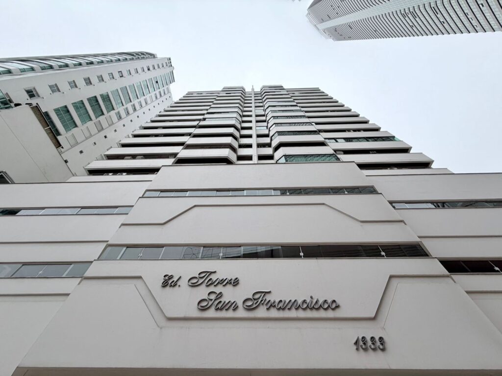 Apartamento, 3 quartos, 142 m² - Foto 1
