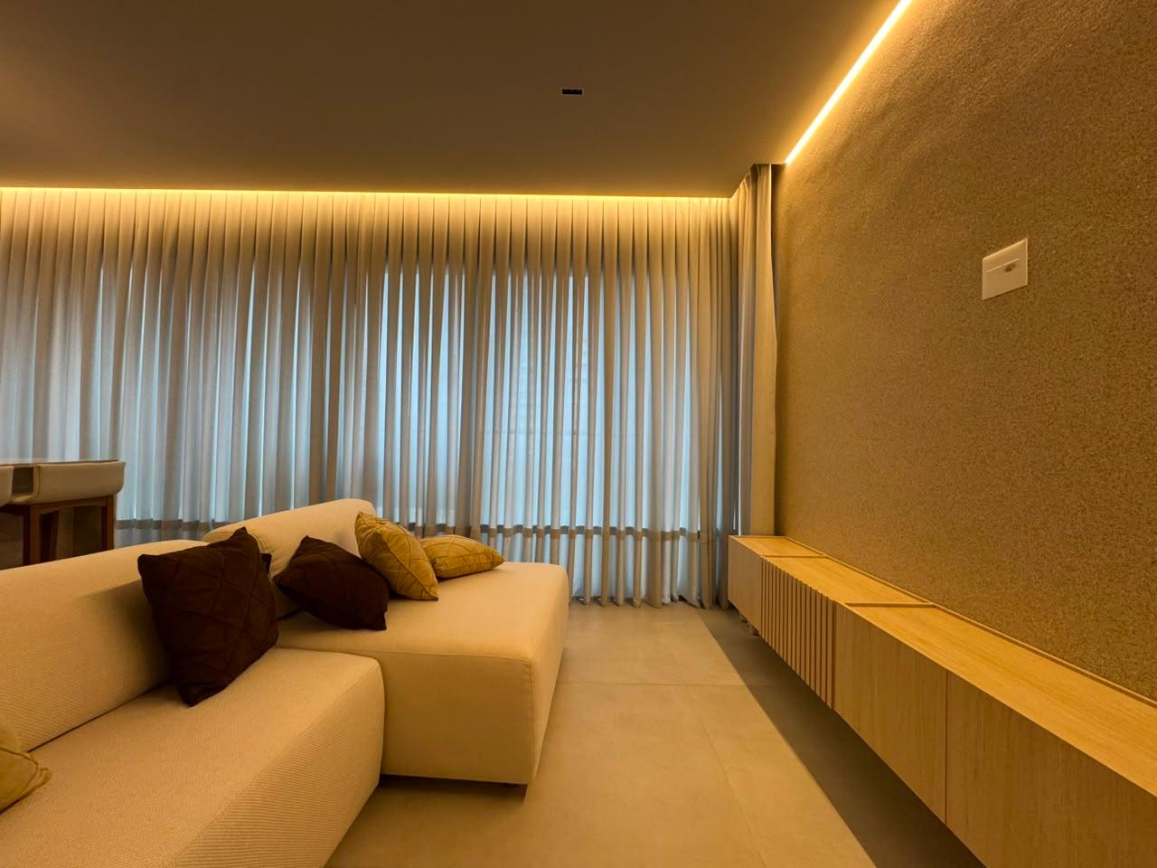 Apartamento à venda com 4 quartos, 138.00m² - Centro,Balneário Camboriú